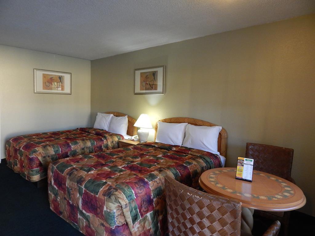 America'S Best Inn Montgomery Exterior photo